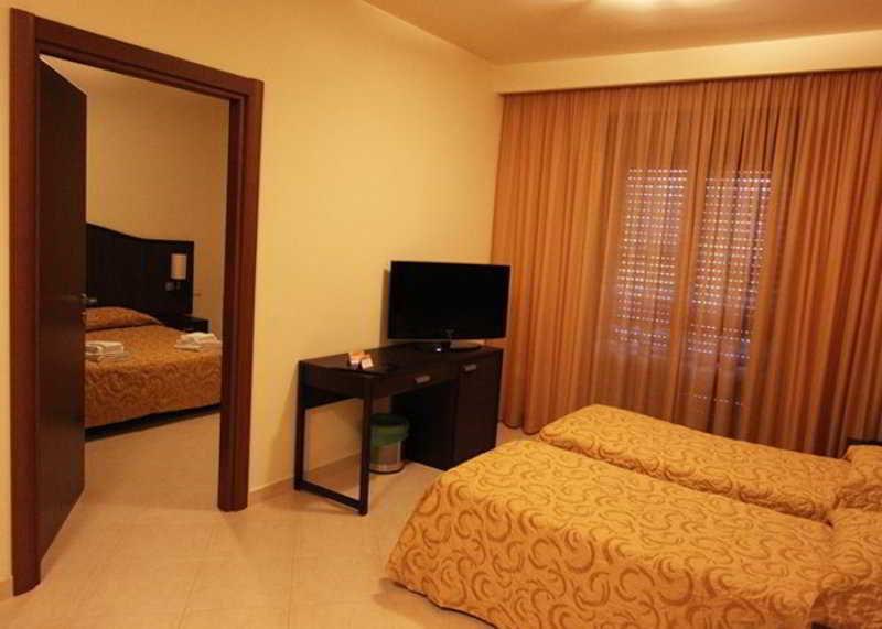 Hotel Costa Azul Balestrate Eksteriør bilde