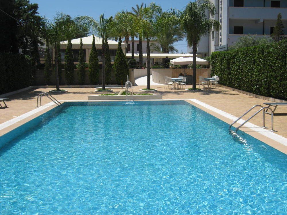 Hotel Costa Azul Balestrate Eksteriør bilde
