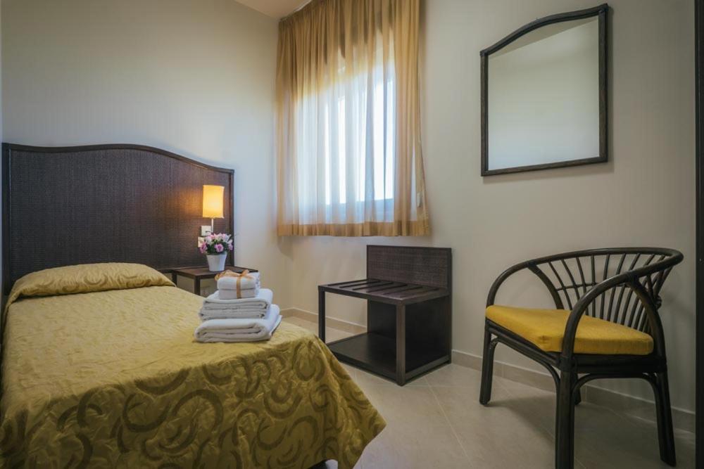 Hotel Costa Azul Balestrate Eksteriør bilde