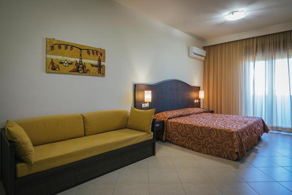 Hotel Costa Azul Balestrate Eksteriør bilde