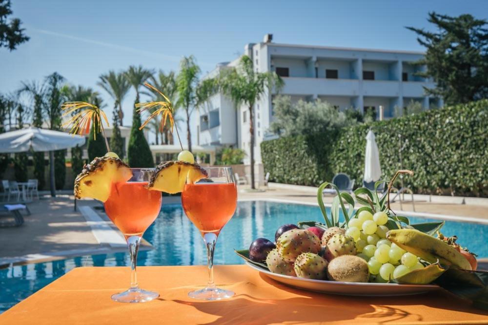 Hotel Costa Azul Balestrate Eksteriør bilde