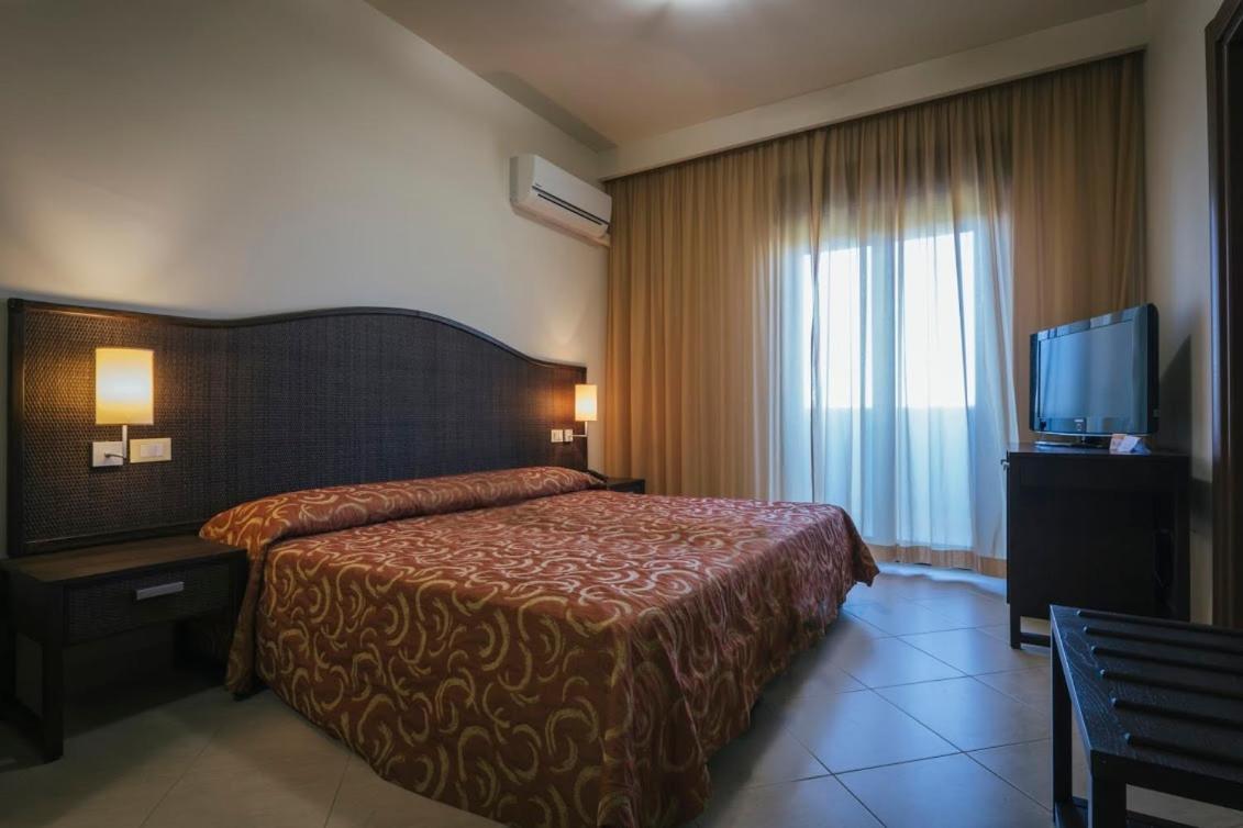 Hotel Costa Azul Balestrate Eksteriør bilde